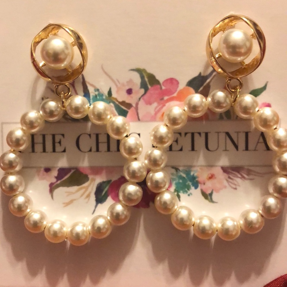 Pearl hoop drop earrings.